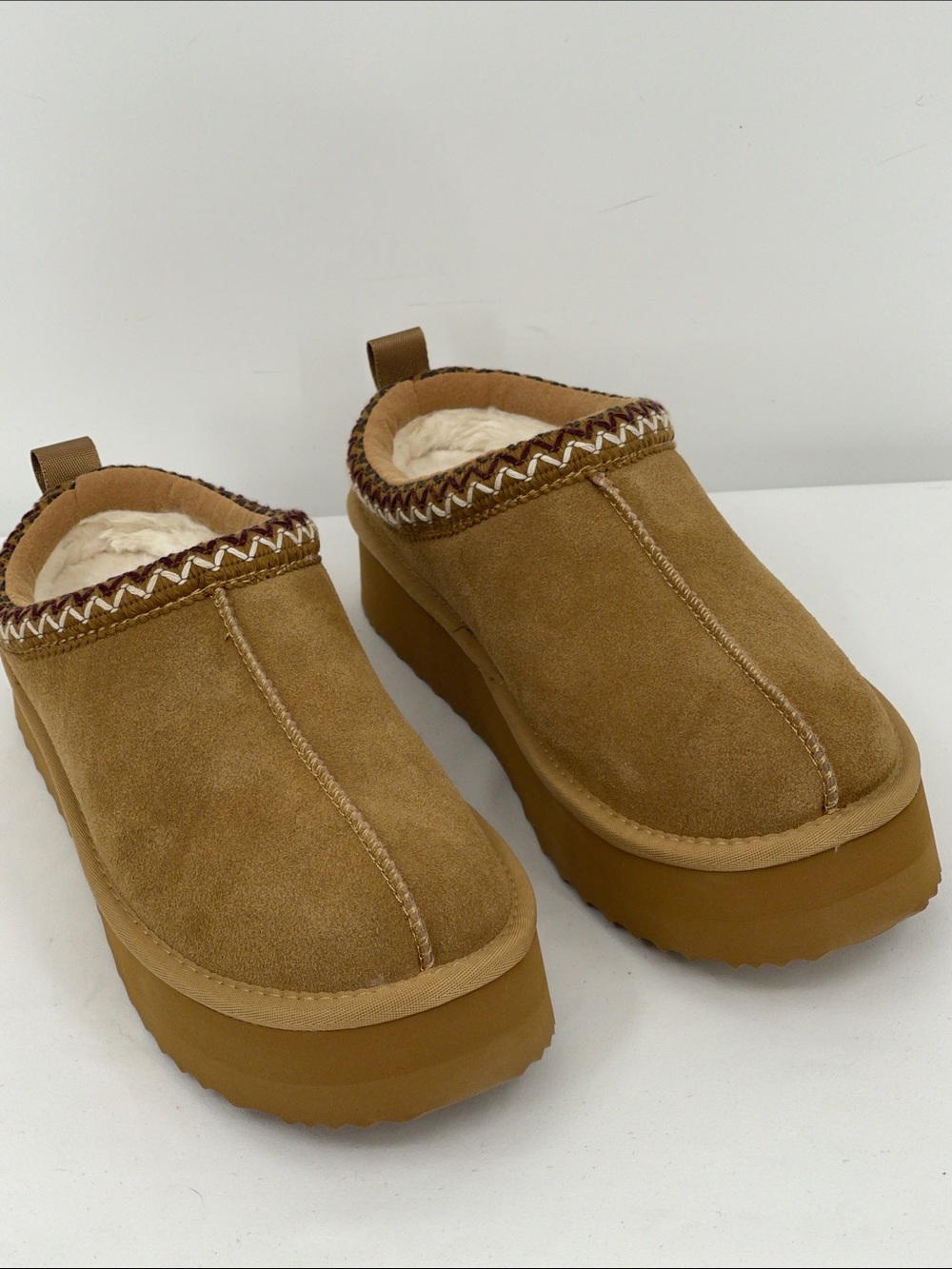 Dream Pairs Tan Faux-Suede Platform Clogs